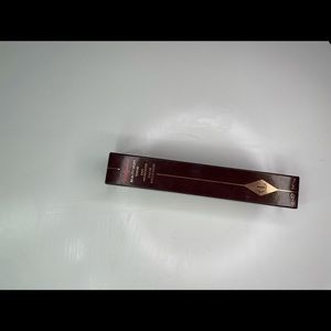 Charlotte Tilbury beauty wand in spotlight